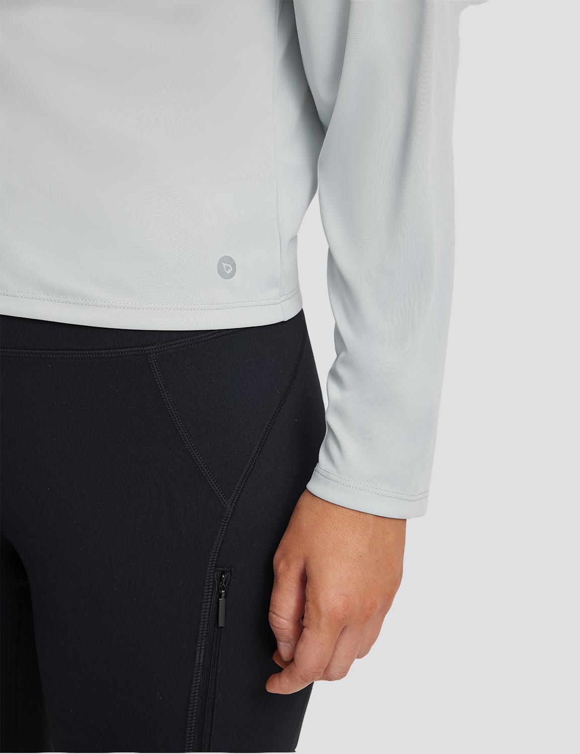 Baleaf Women's UPF 50+ Short Buckled Jacket High-Rise Details
