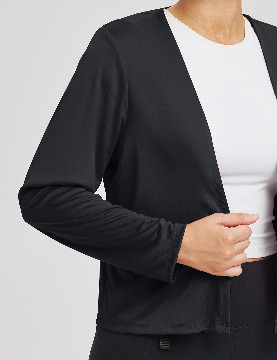 Baleaf Women's UPF 50+ Short Buckled Jacket Anthracite Details